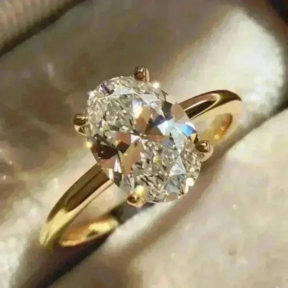 2 Carat Oval-Cut Solitaire Ring, 18k Gold over S925 Sterling Silver - Picture 4 of 6